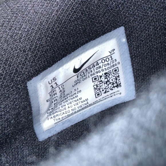 Kobe IV Protro (NEW) - Picture 7 of 8